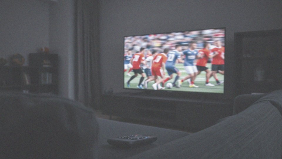 Jakie dyscypliny sportowe można oglądać w STS TV?